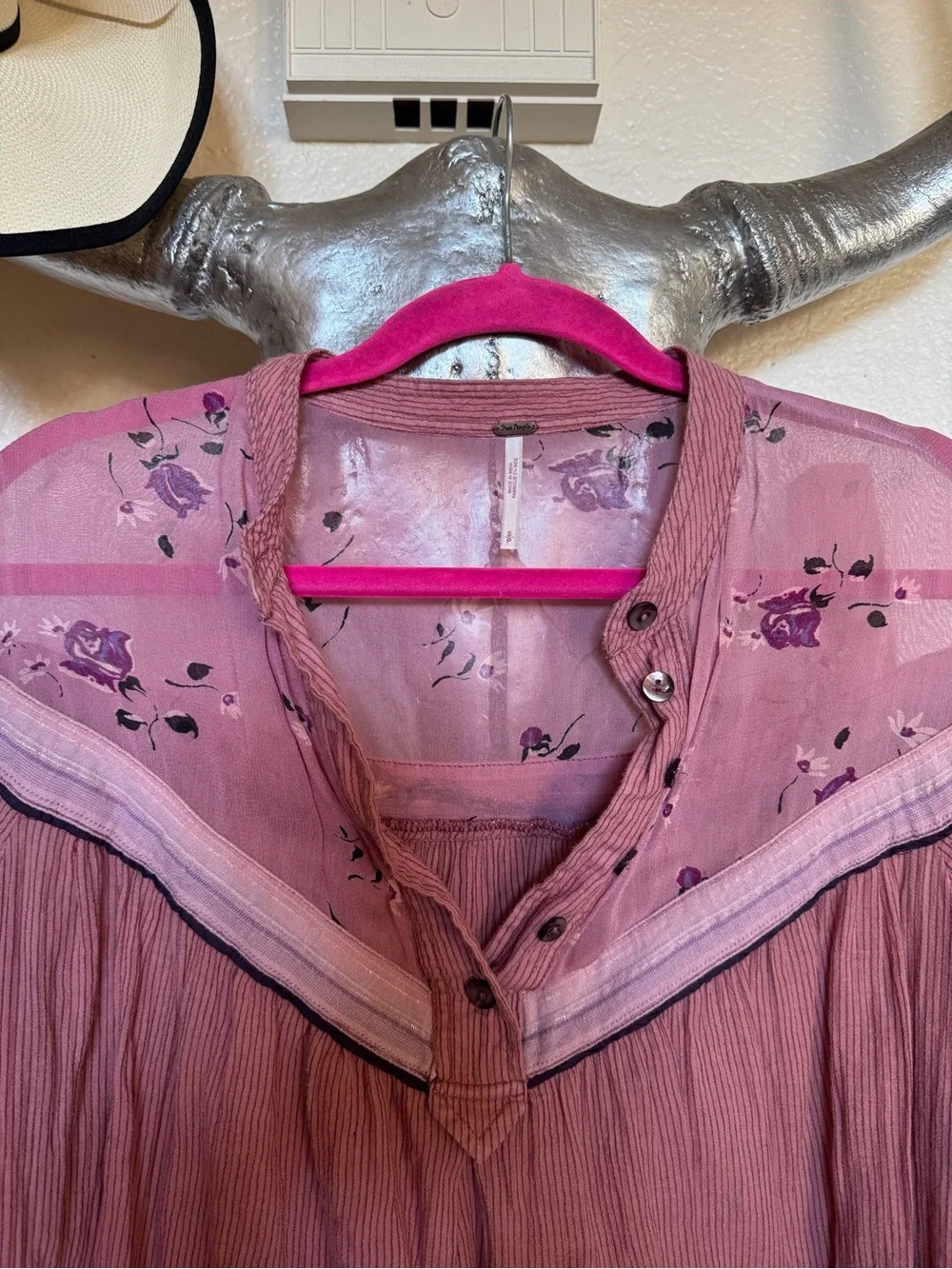 Free People Mauve Embroidered V-Neck Boho Tunic
